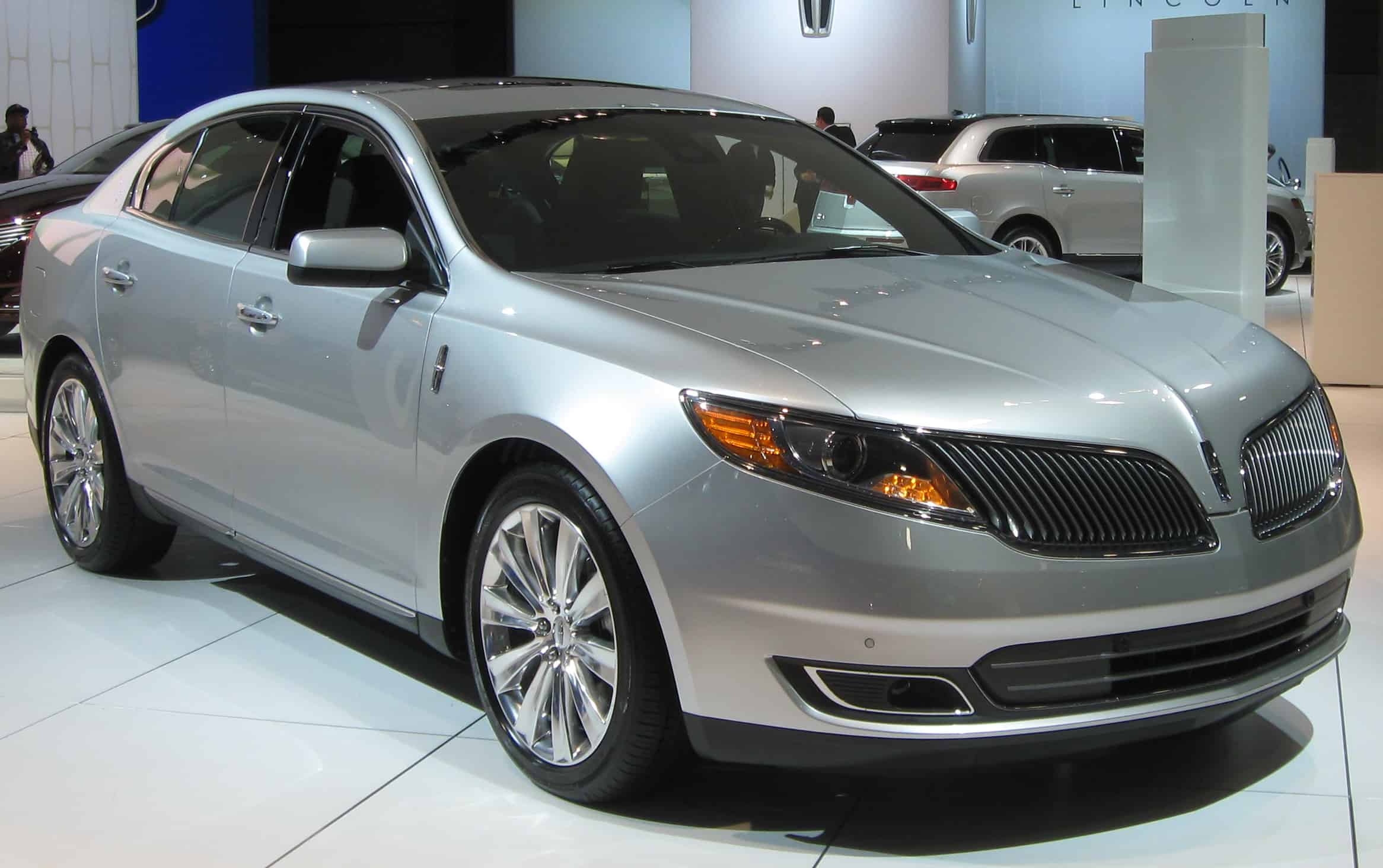 Lincoln MKS Limousine