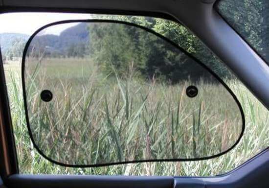 Автомобильный экран от солнца