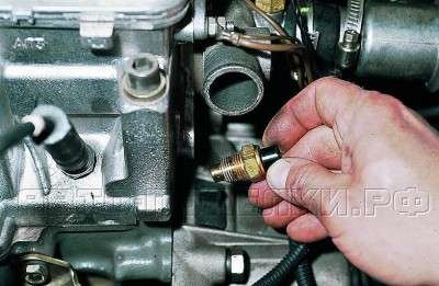 Как проверить датчик температуры охлаждающей жидкости?